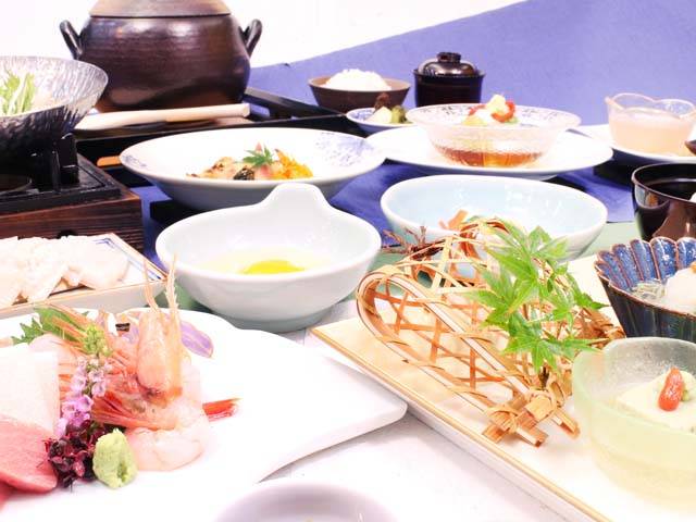 季節会席料理 桜