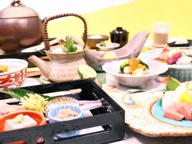 季節会席料理 桜