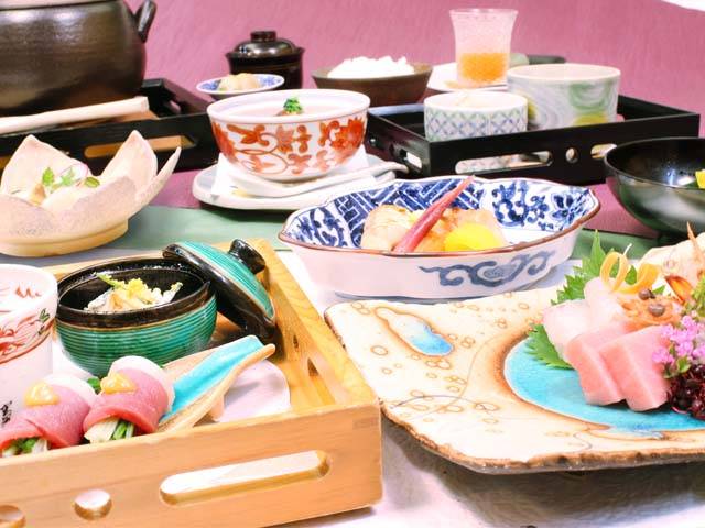 季節会席料理 桜